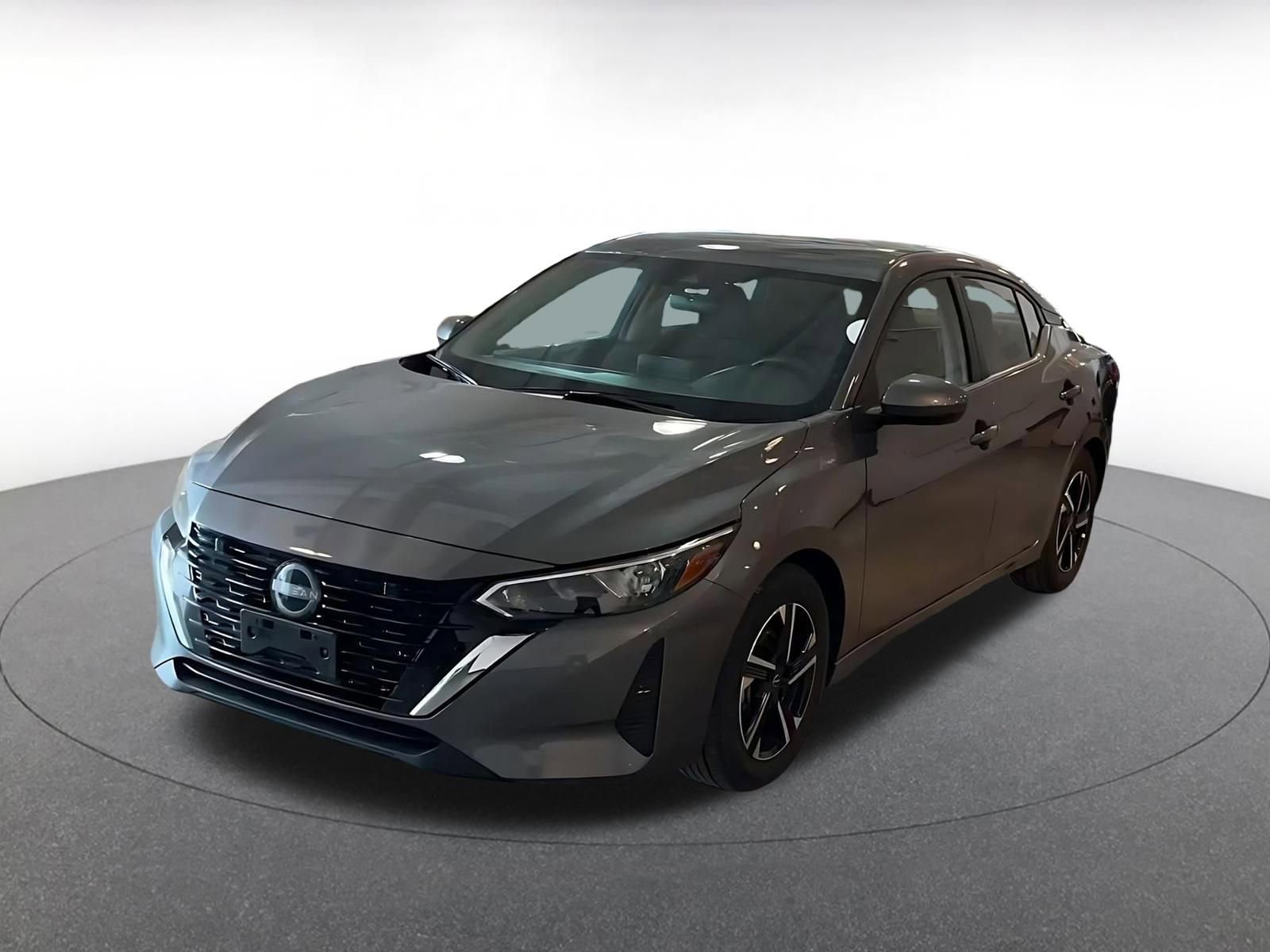 Used 2025 Nissan Sentra SV image 7
