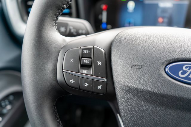 New 2025 Ford Maverick XLT w/ XLT Luxury Package image 16