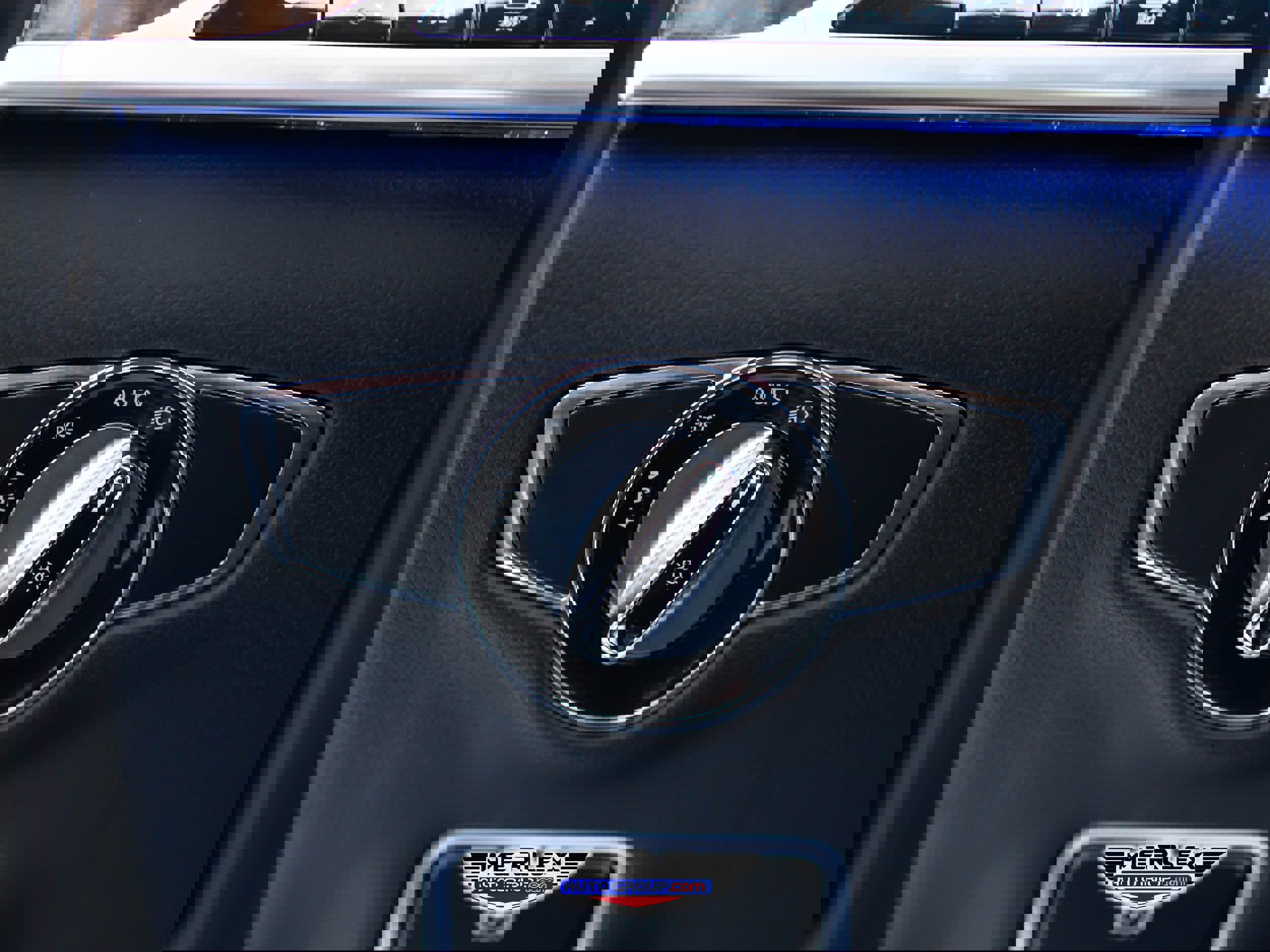 Used 2015 Mercedes-Benz S 550 4MATIC Sedan image 40