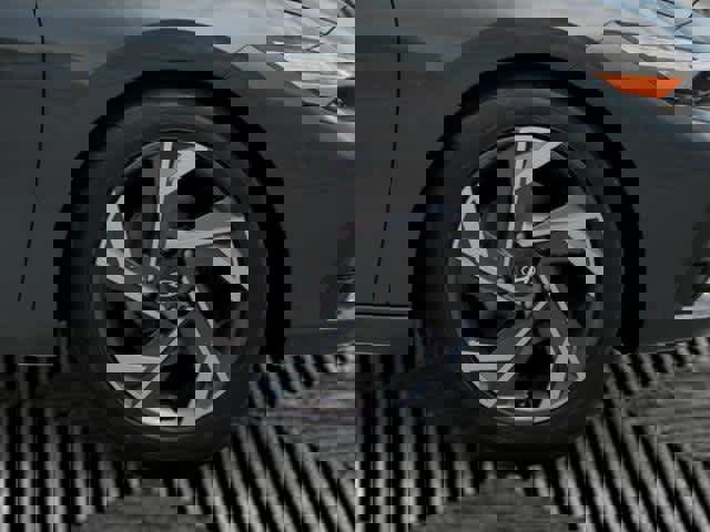 New 2026 Hyundai Elantra Limited image 8
