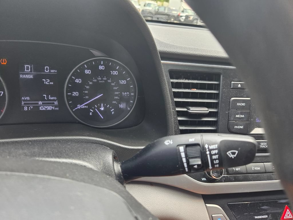 Used 2017 Hyundai Elantra SE FWD image 22