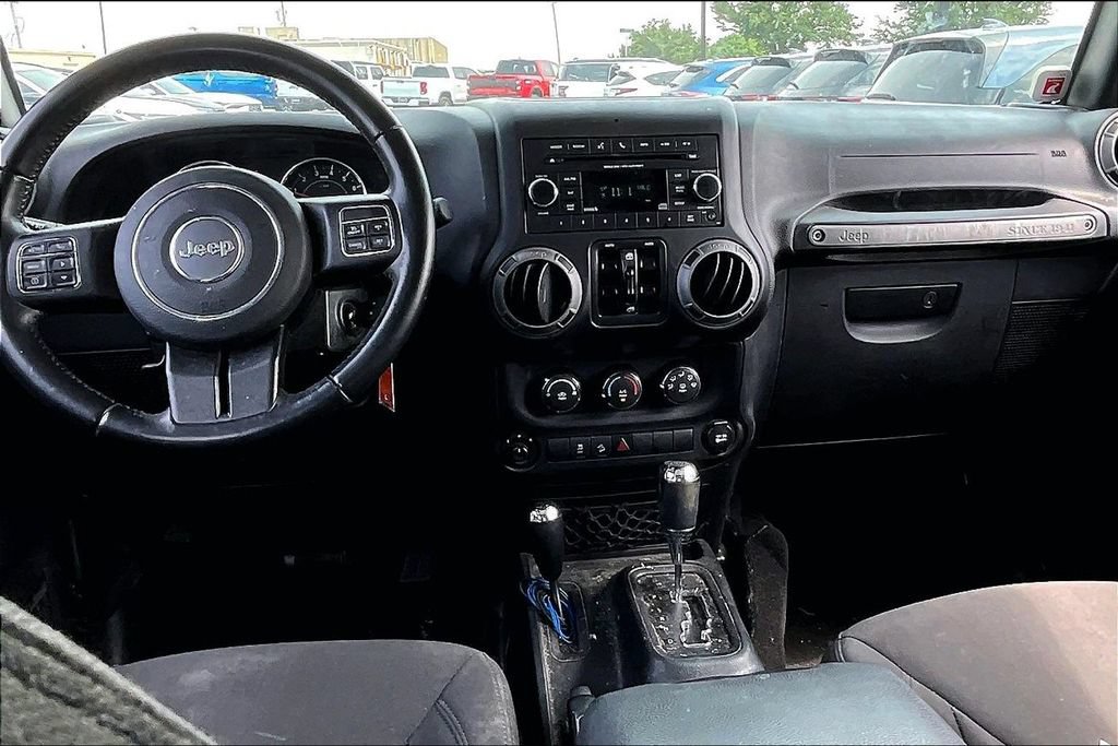 Used 2017 Jeep Wrangler Unlimited Sport w/ Quick Order Package 24S AWD/4WD image 18