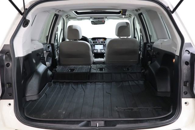 Used 2017 Subaru Forester 2.5i Limited w/ Popular Package #2 AWD/4WD image 32