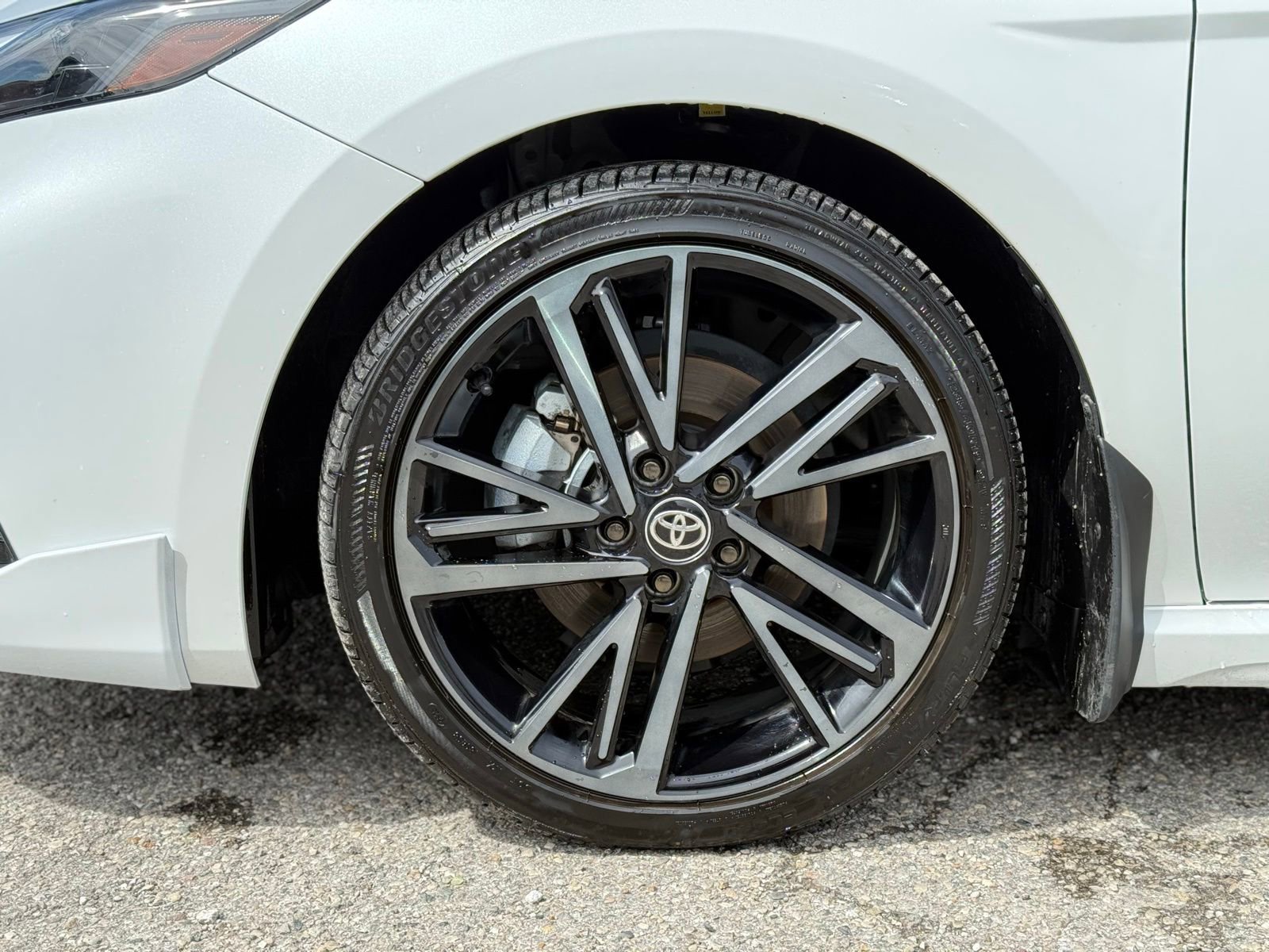 Used 2025 Toyota Camry XSE w/ Premium Package FWD image 5