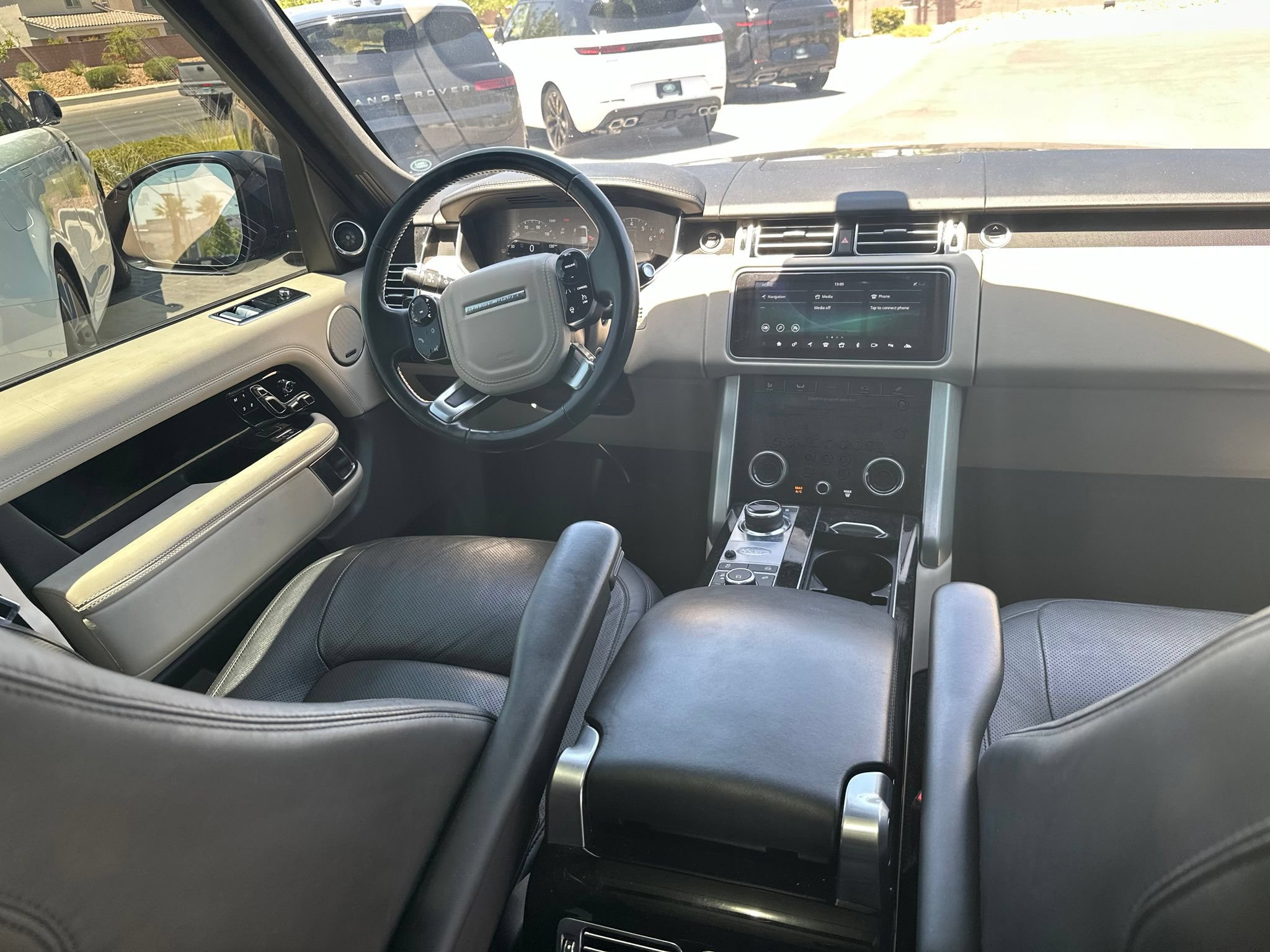 Used 2018 Land Rover Range Rover HSE AWD/4WD image 5