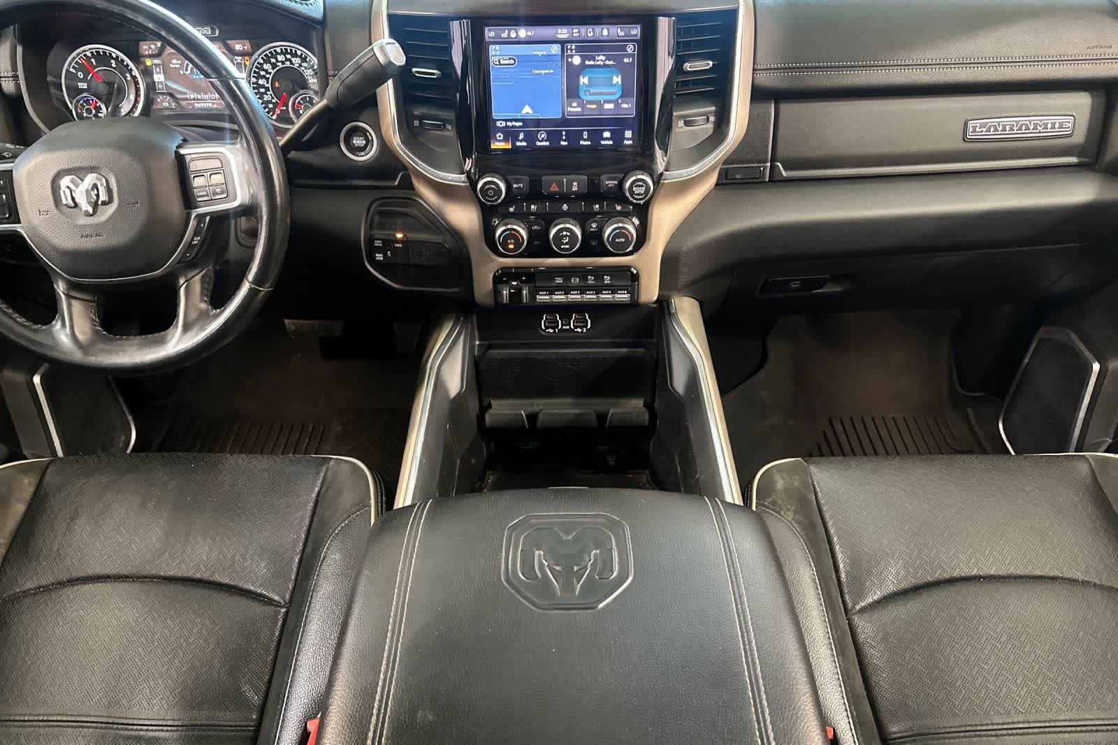 Used 2022 RAM 3500 Laramie AWD/4WD image 4