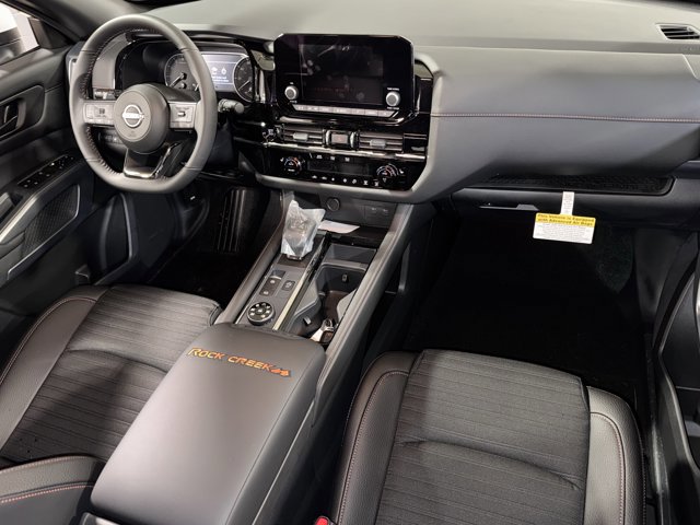 New 2025 Nissan Pathfinder Rock Creek image 17