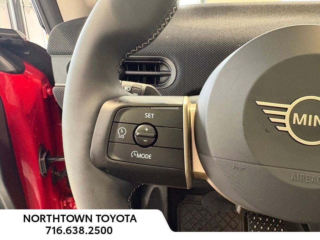 Used 2025 MINI Cooper S image 28