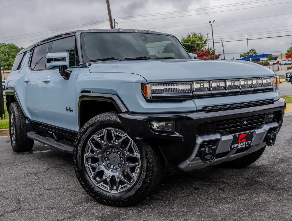Used 2025 GMC Hummer EV 3X w/ LPO, Cargo Utility Package AWD/4WD image 3