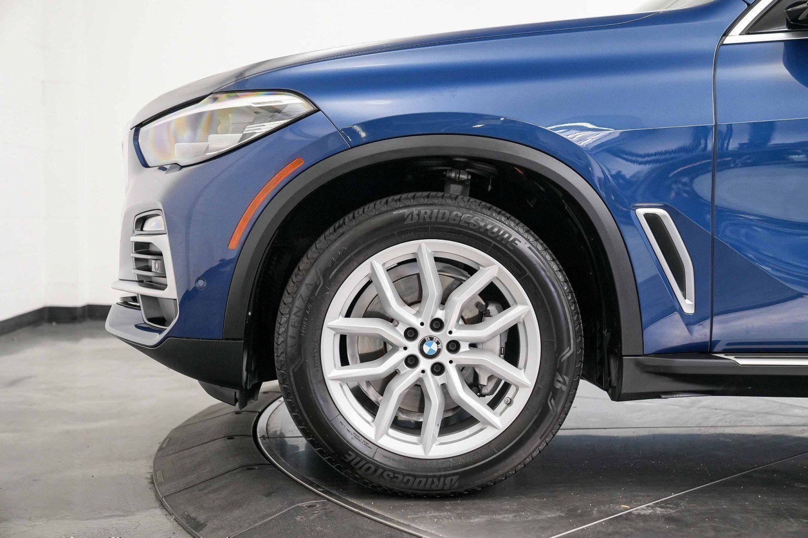 Used 2020 BMW X5 sDrive40i w/ Convenience Package image 17
