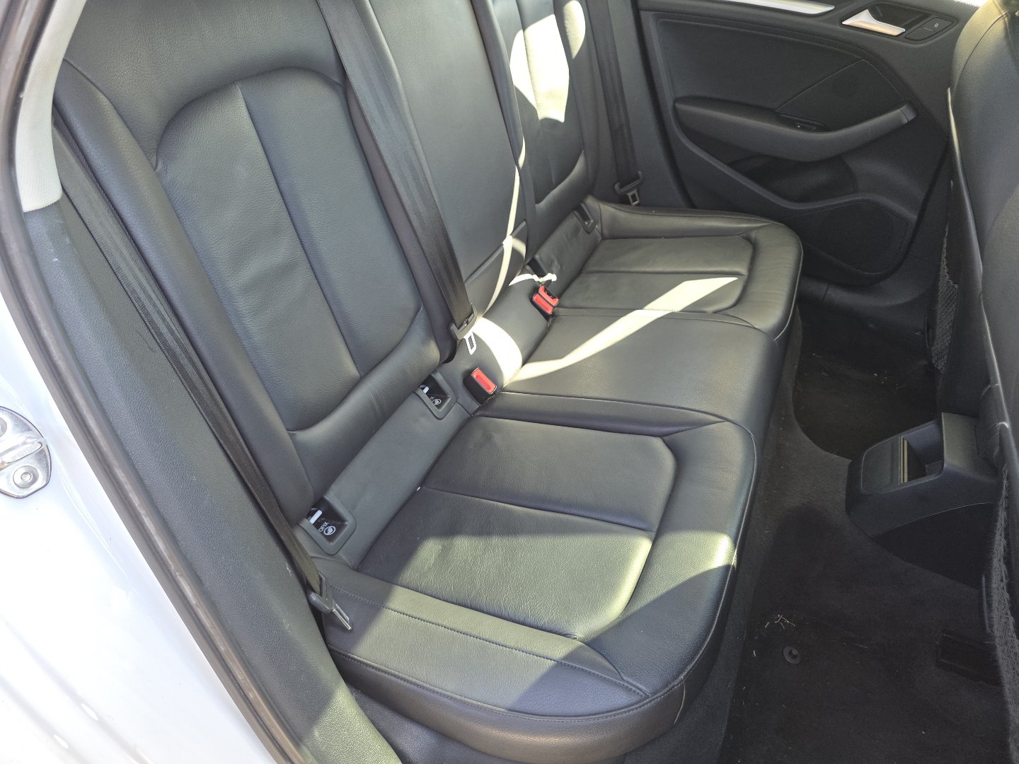 Used 2015 Audi A3 1.8T Premium w/ Cold Weather Package FWD image 18