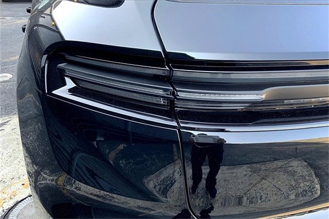 Used 2025 Porsche Macan Electric image 19