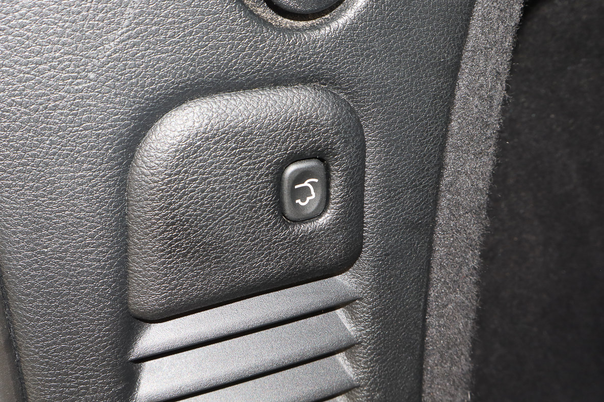 Used 2023 Dodge Durango GT image 18