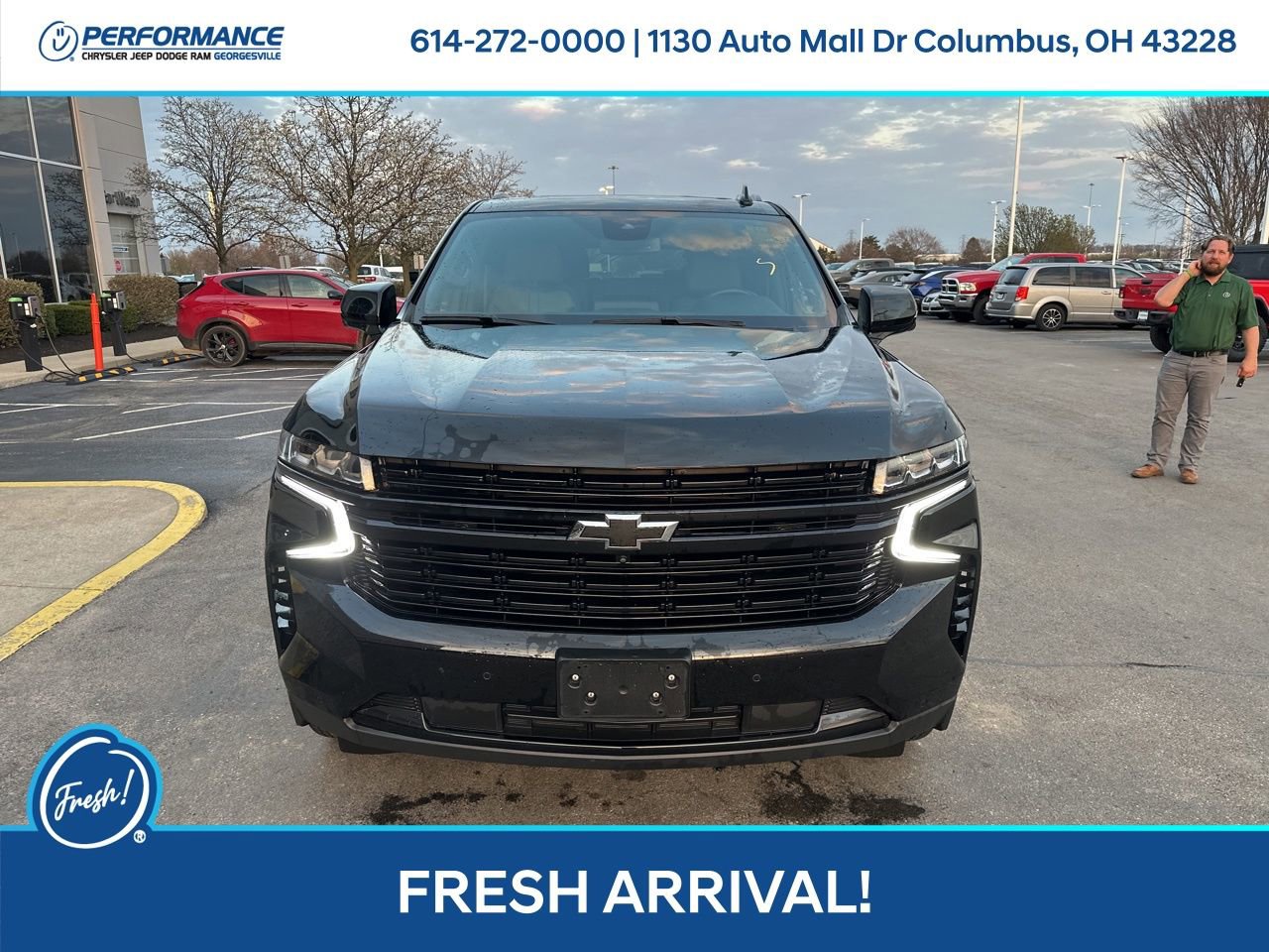 Used 2024 Chevrolet Suburban RST w/ Luxury Package image 9