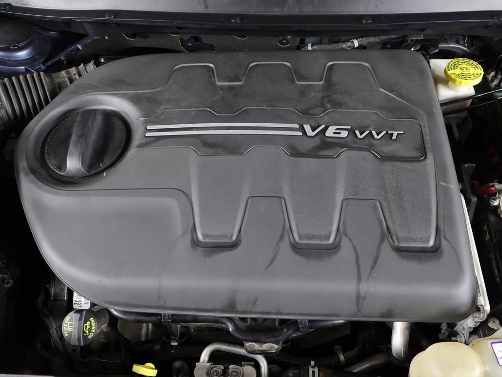 Used 2021 Jeep Cherokee Limited image 18