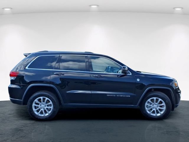 Used 2021 Jeep Grand Cherokee Laredo AWD/4WD image 5