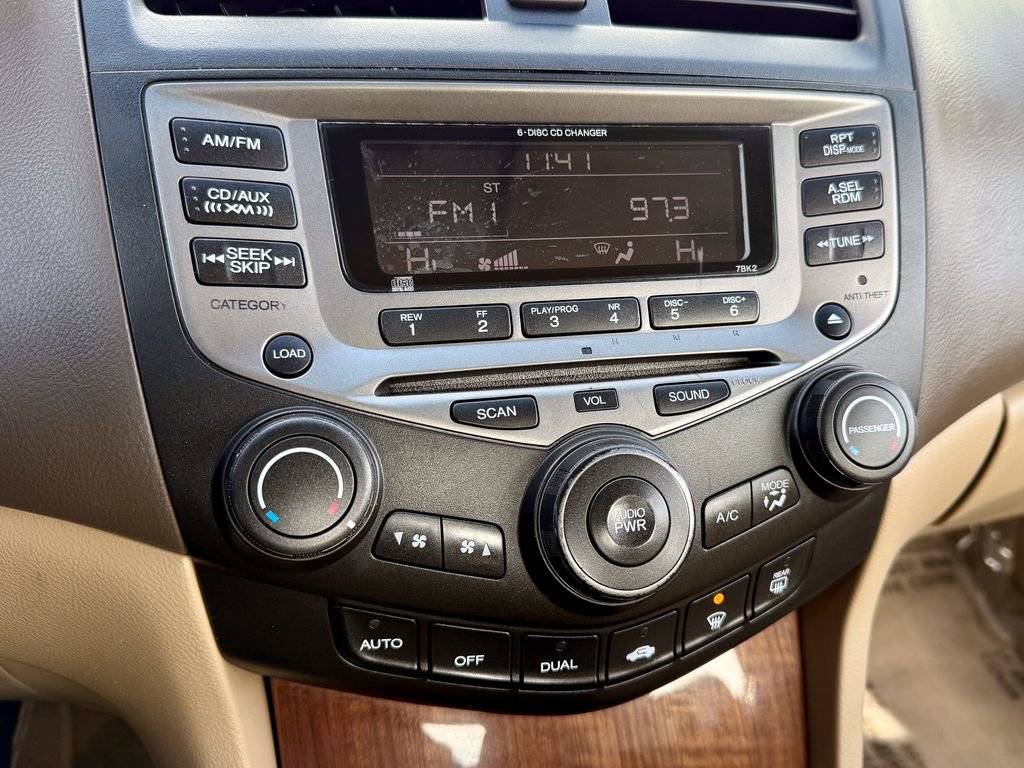 Used 2006 Honda Accord EX image 25