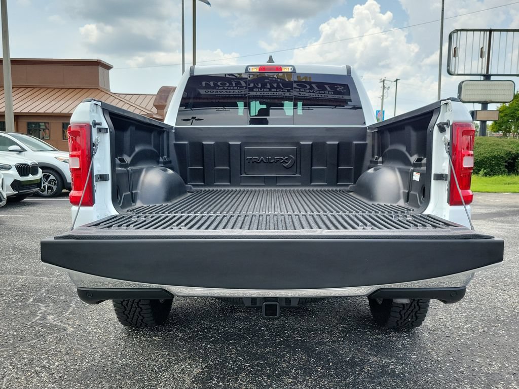 Used 2025 RAM 1500 Big Horn AWD/4WD image 29