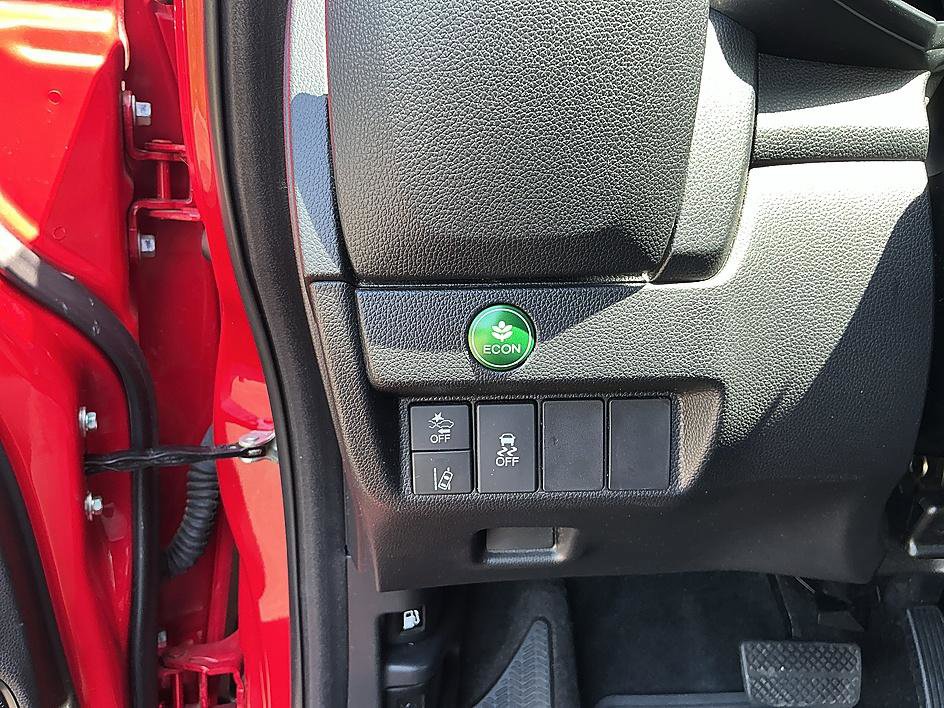 Used 2020 Honda Fit EX image 6