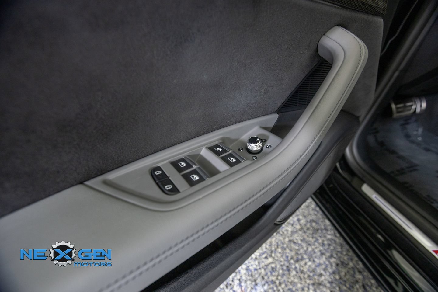 Used 2024 Audi S5 Premium Plus w/ Premium Plus Package AWD/4WD image 13