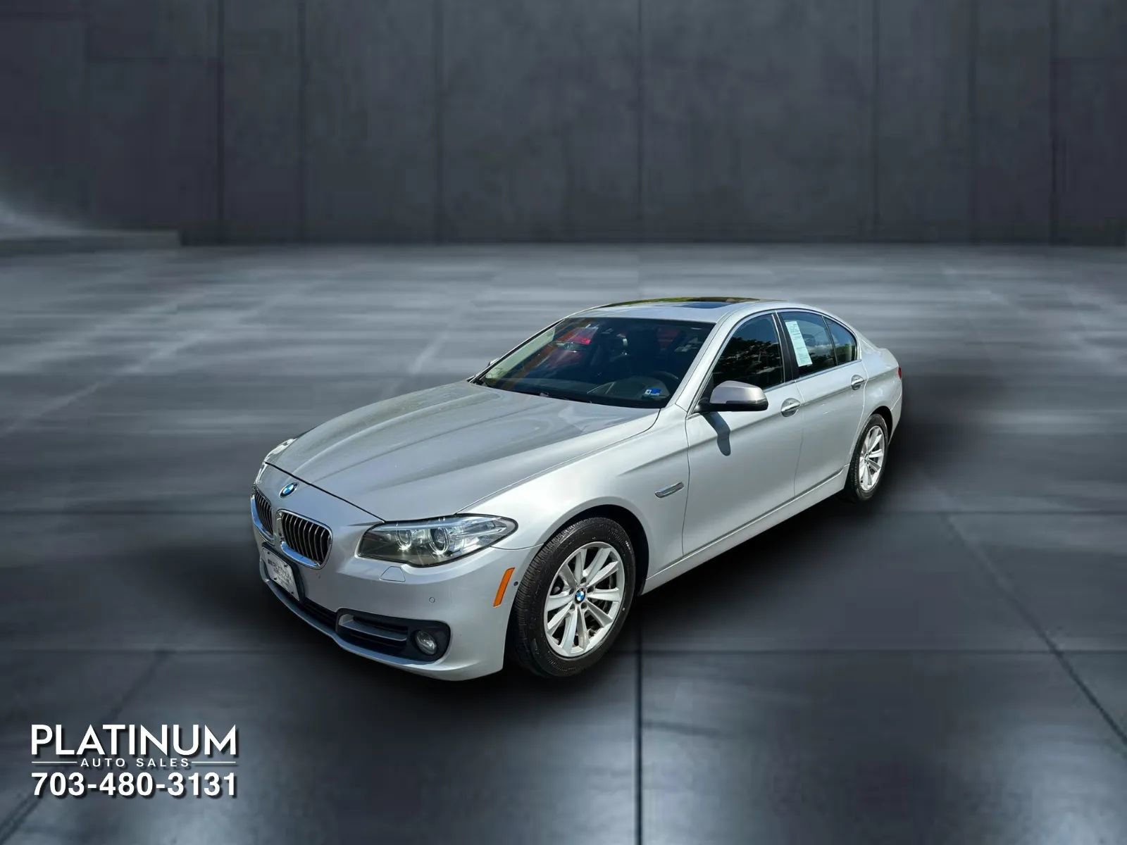 Used 2015 BMW 528i xDrive Sedan AWD/4WD image 6