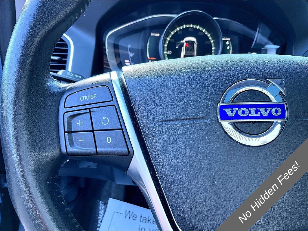 Used 2017 Volvo XC60 T6 Dynamic w/ Preferred Option Package AWD/4WD image 15