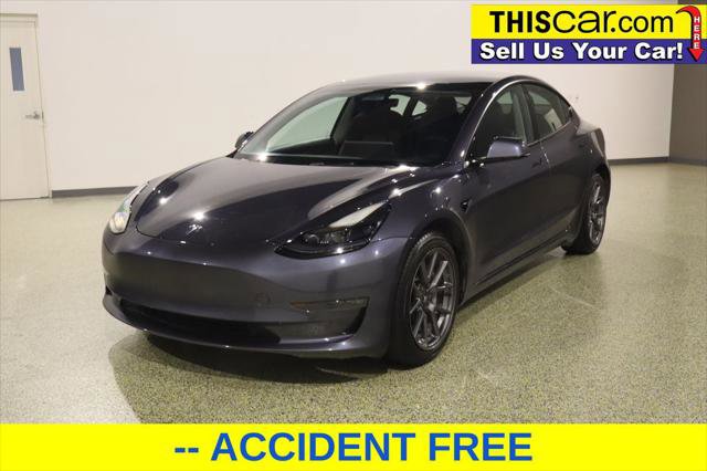 Used 2022 Tesla Model 3 Long Range AWD/4WD image 3