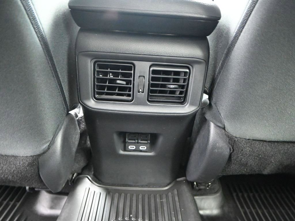 Used 2023 Toyota RAV4 XLE w/ Convenience Package image 24