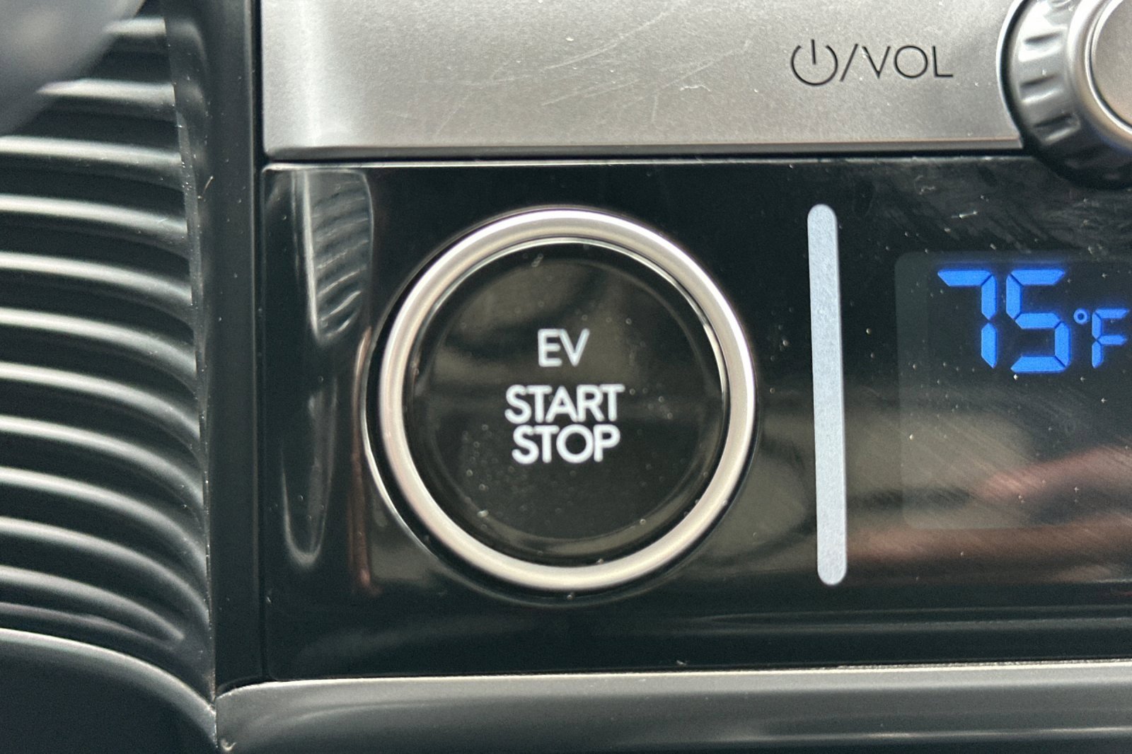 Used 2024 Hyundai Ioniq 5 SEL image 23