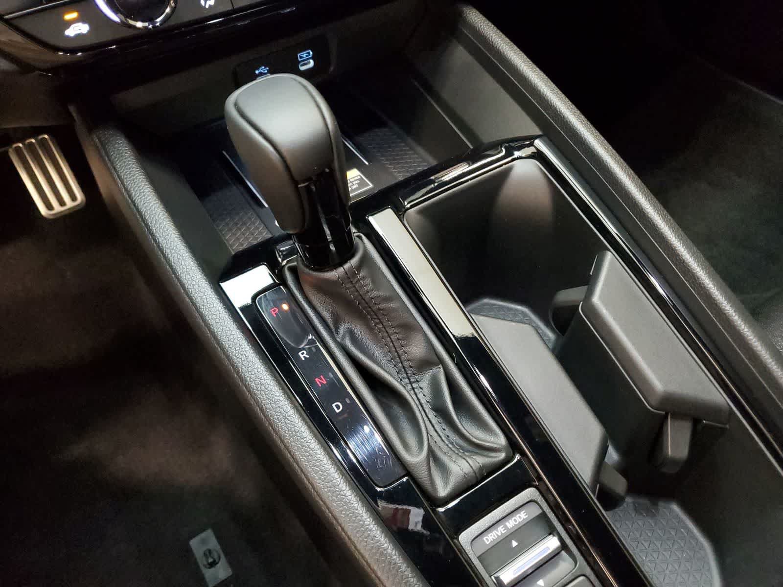 Certified 2025 Honda Accord Sport image 9