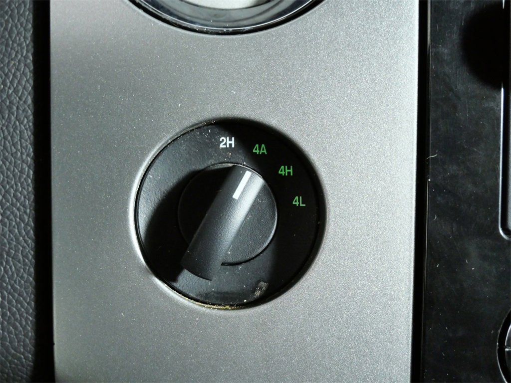 Used 2012 Ford Expedition EL Limited image 25