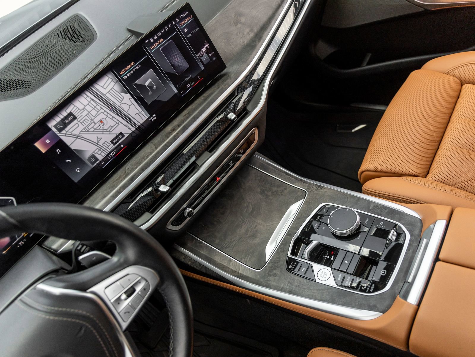 Used 2023 BMW X7 xDrive40i w/ Premium Package image 31