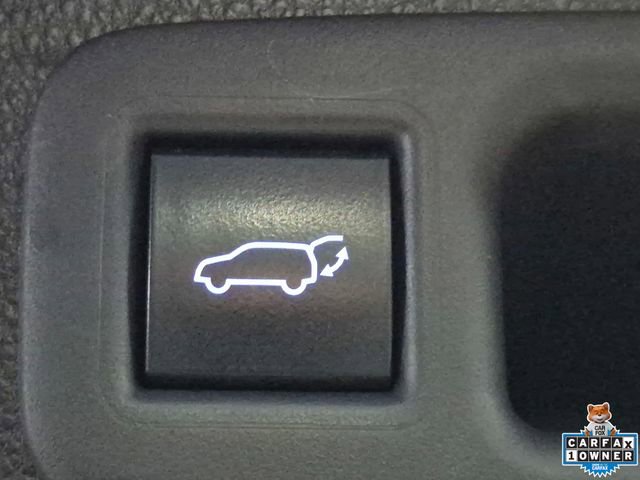 Used 2022 Toyota Highlander XSE image 28