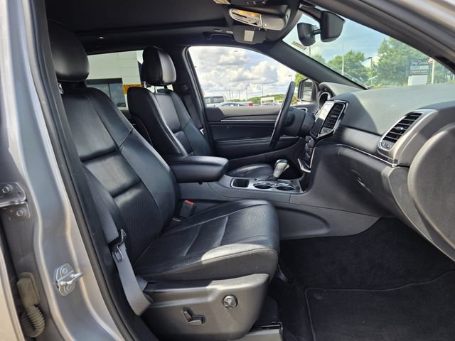 Used 2020 Jeep Grand Cherokee Limited w/ Luxury Group II RWD image 30
