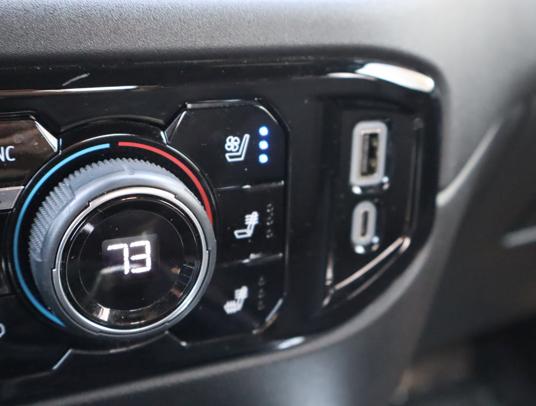 Certified 2024 Chevrolet Silverado 1500 High Country w/ High Country Premium Package image 30