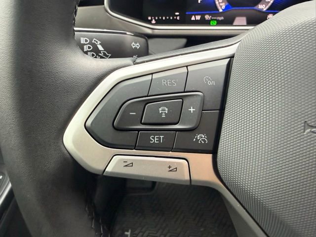 New 2026 Volkswagen Taos SE image 13