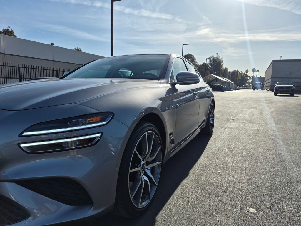 Used 2026 Genesis G70 2.5T image 2