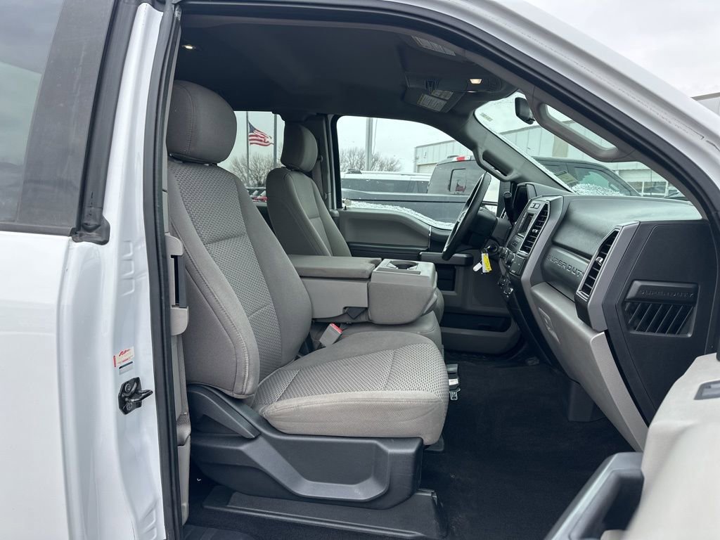 Used 2019 Ford F250 XLT w/ XLT Value Package image 26