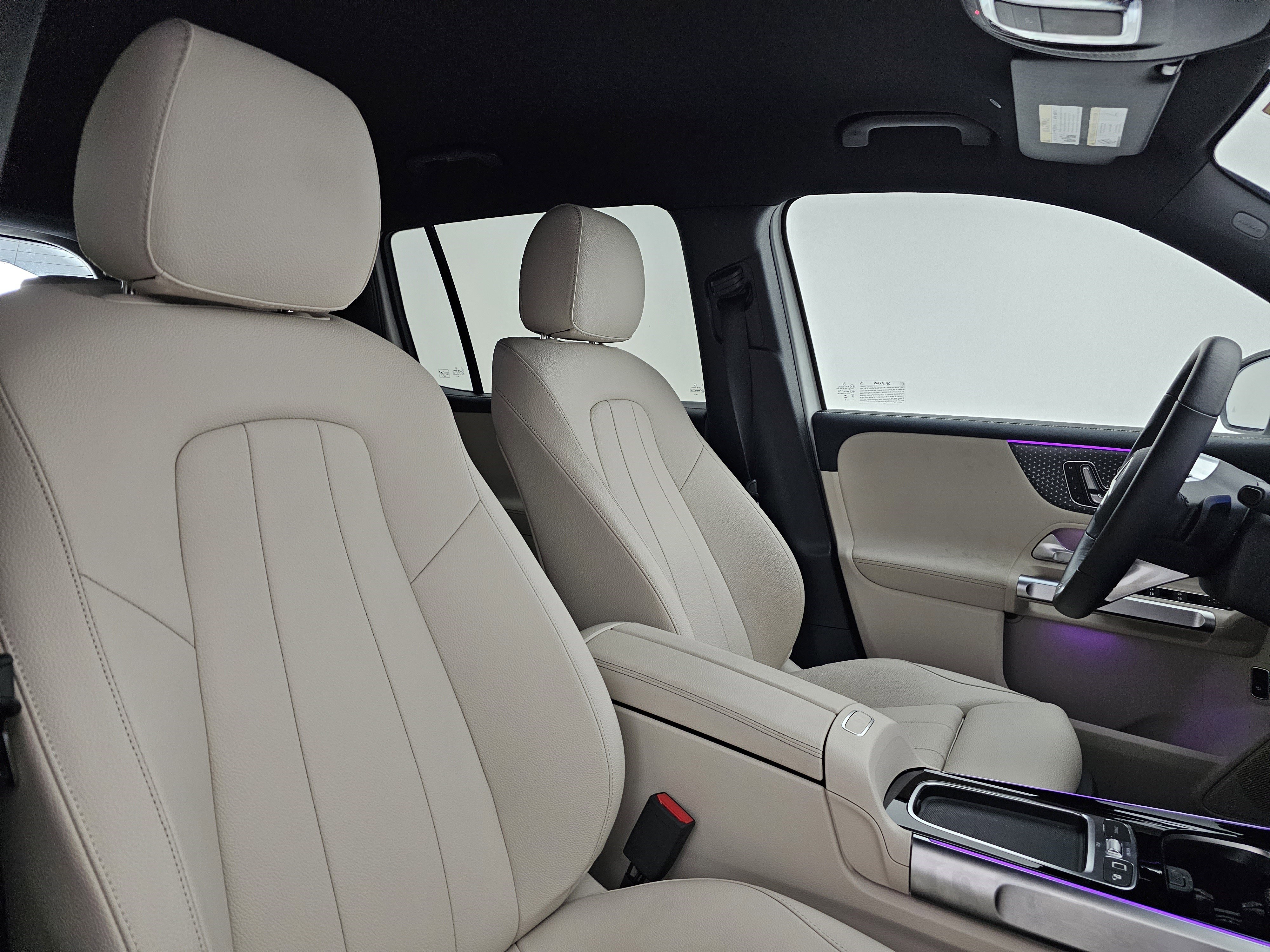 Used 2025 Mercedes-Benz GLB 250 image 15