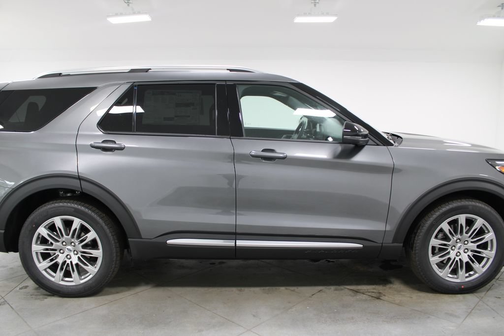 New 2026 Ford Explorer Platinum RWD image 10