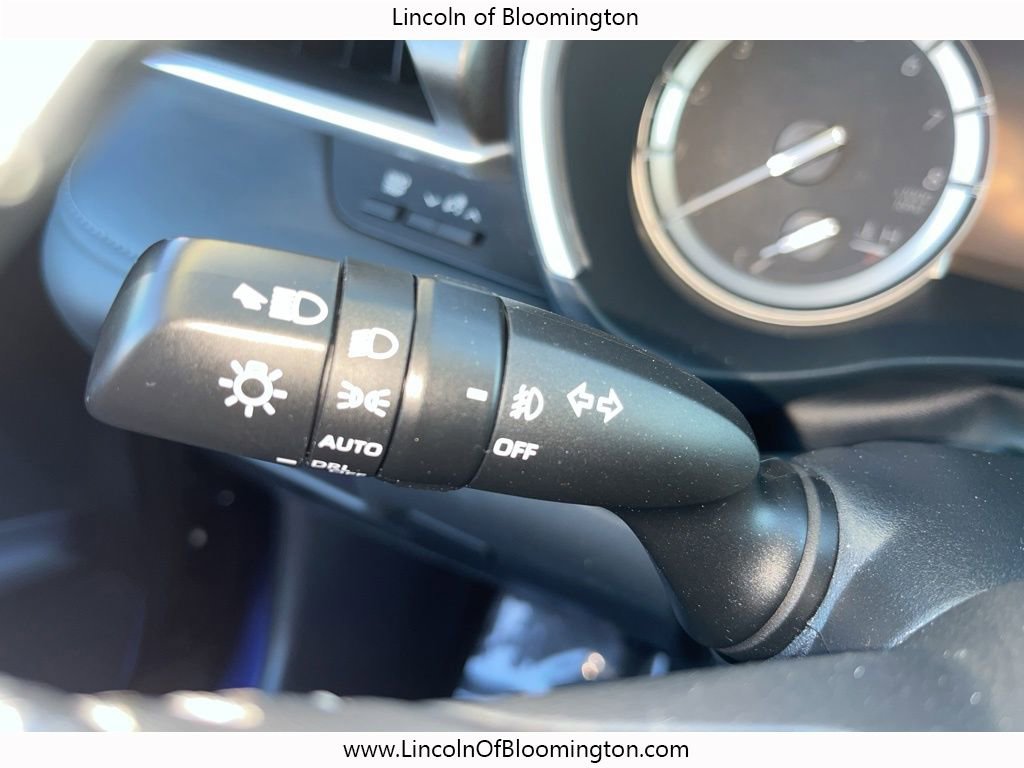 Used 2022 Toyota Highlander XLE image 49