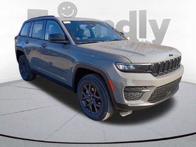 New 2027 Jeep Grand Cherokee Laredo X AWD/4WD image 3