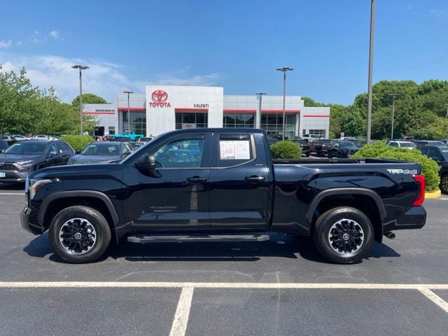 Used 2023 Toyota Tundra SR5 AWD/4WD image 3