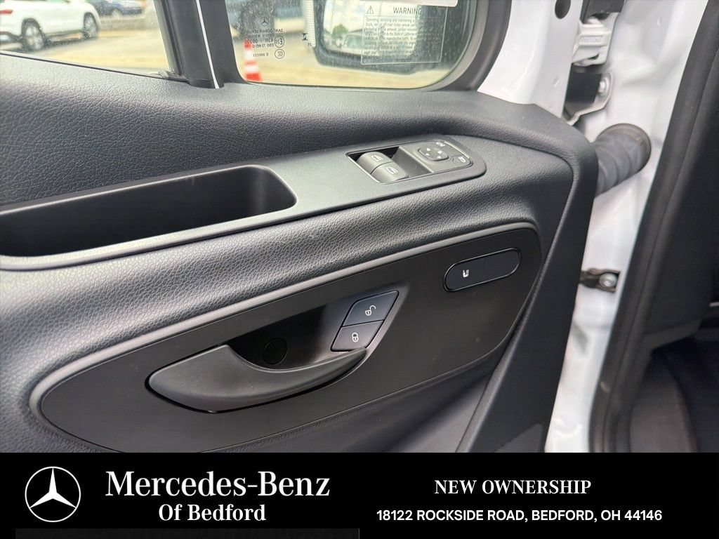 Used 2025 Mercedes-Benz Sprinter 2500 image 8