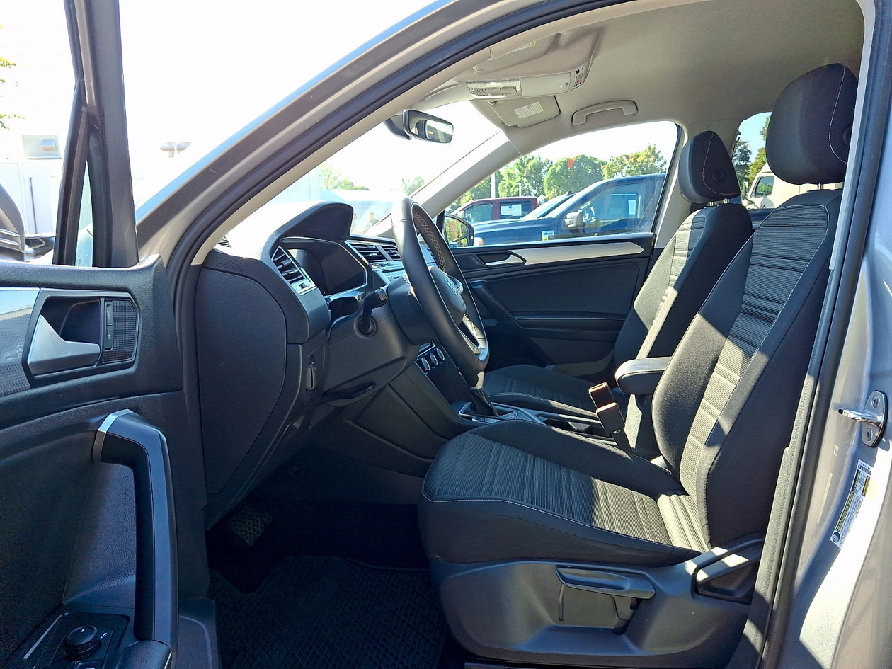 Certified 2024 Volkswagen Tiguan S FWD image 13