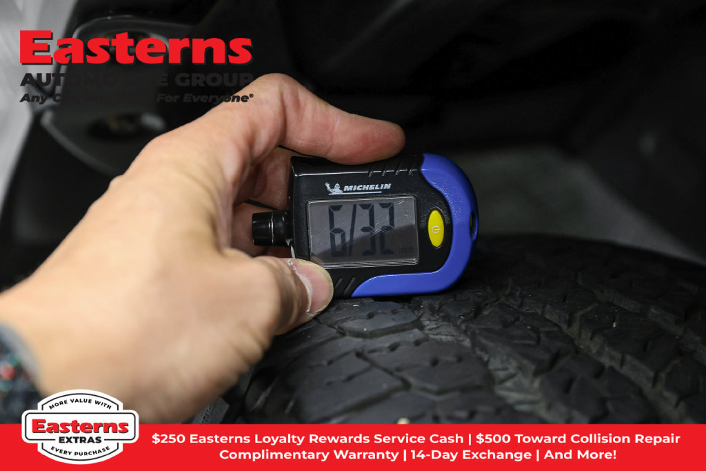 Used 2021 Toyota Tacoma TRD Off-Road AWD/4WD image 31