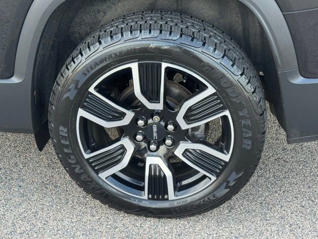 Used 2021 GMC Acadia SLE w/ Driver Convenience Package image 6