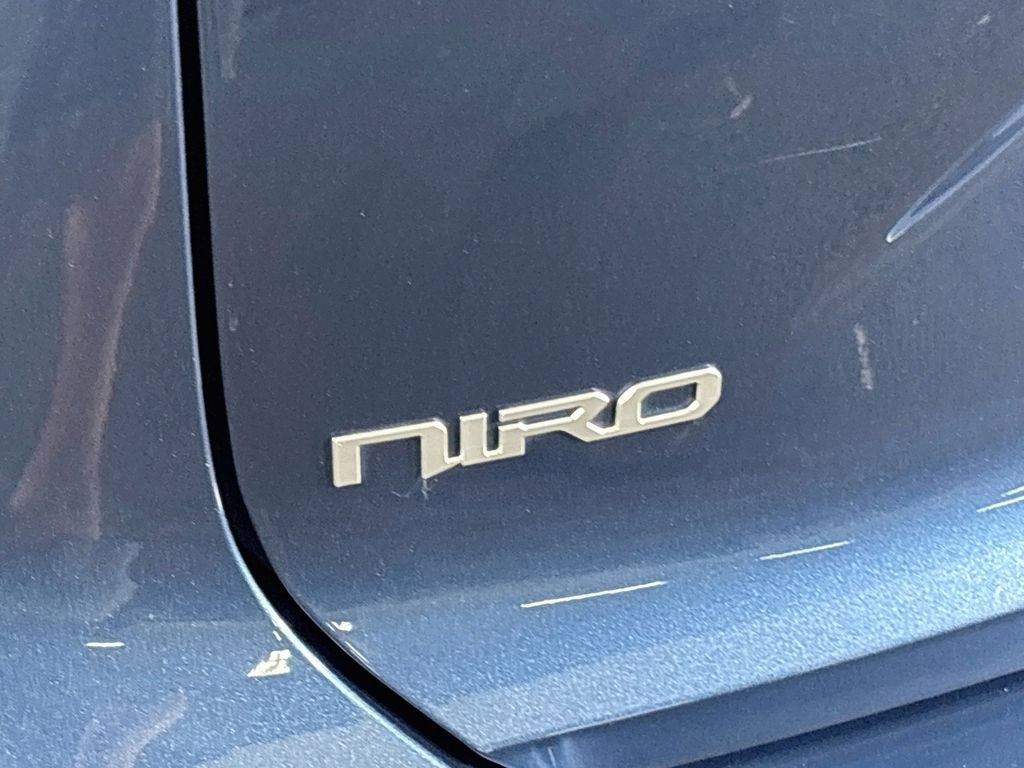 Certified 2023 Kia Niro Wind FWD image 25