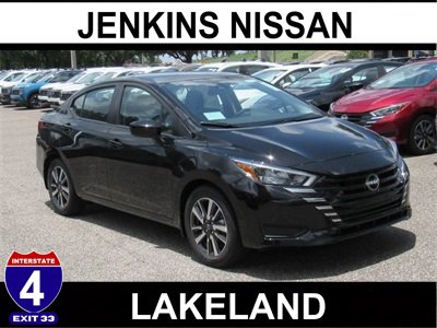 New 2025 Nissan Versa SV w/ Trunk Package