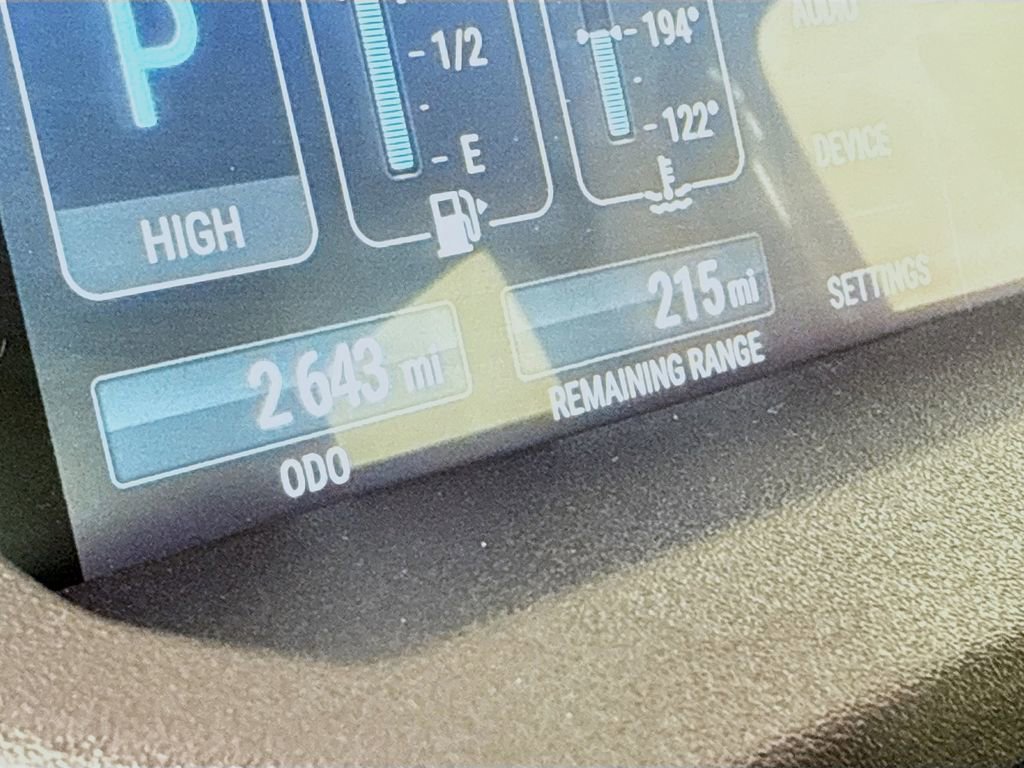 Used 2025 INEOS Grenadier Fieldmaster Edition image 12